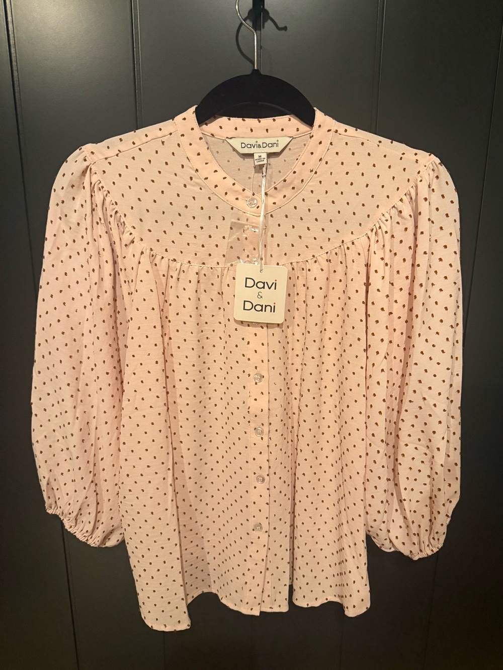 DAVI & DANI Blush Pink Dot Button-Front Peasant Blouse